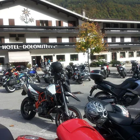호텔 Ristorante Dolomiti 첸체니게